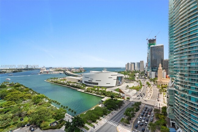 property at 900 Biscayne Blvd