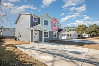503 30th Ave N in Myrtle Beach, SC - Building Photo - Building Photo