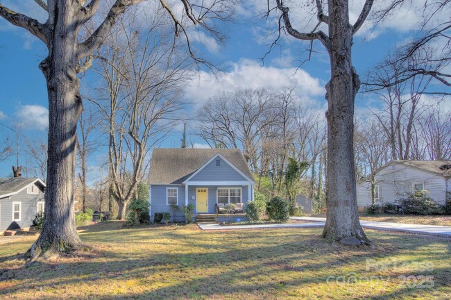 2200 Eaton Rd in Charlotte, NC - Building Photo - Building Photo