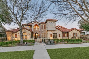 2417 Hollow Hill Ln in Lewisville, TX - Building Photo