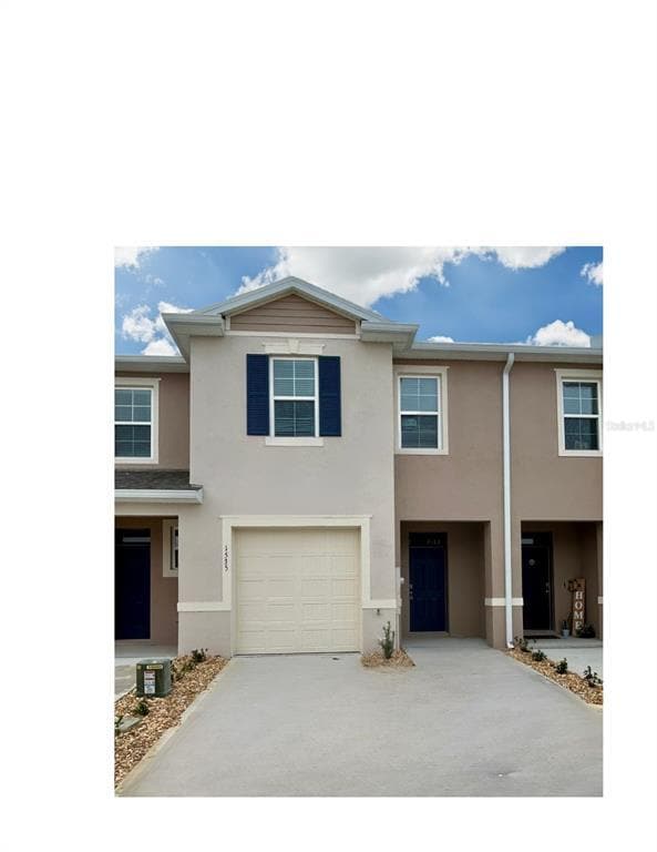 property at 1535 Lumber Ave