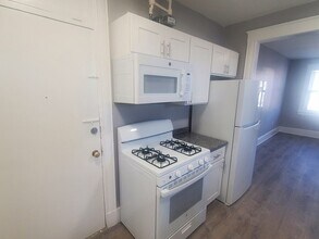 738 Washington St, Unit 30 in Norwood, MA - Building Photo - Building Photo
