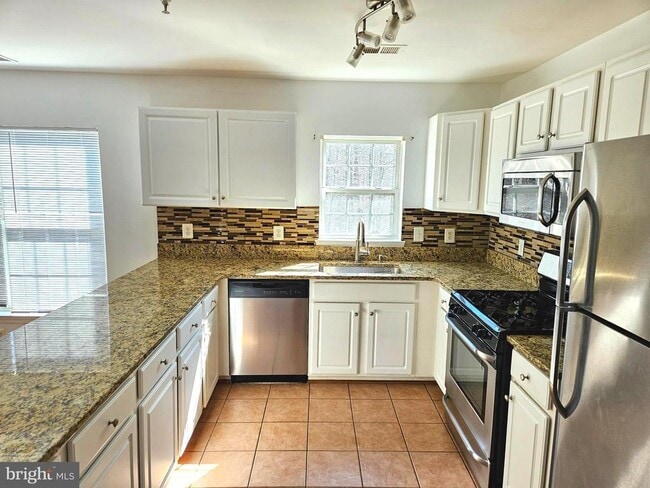 property at 19437 Rayfield Dr