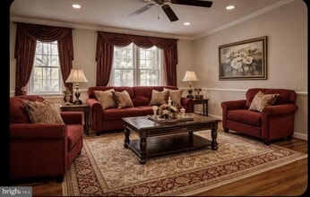 10217 McKean Ct in Great Falls, VA - Building Photo - Building Photo