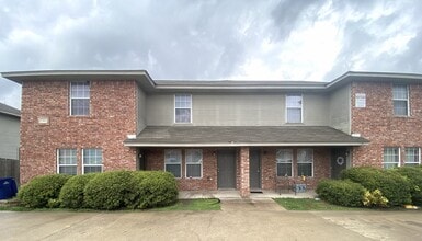 304 Creek St in Copperas Cove, TX - Foto de edificio - Building Photo