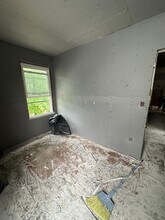18 Princeton St, Unit 1 in Somerville, MA - Building Photo - Building Photo