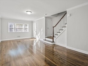 Scotland Park Townhomes in Orange, NJ - Building Photo - Building Photo