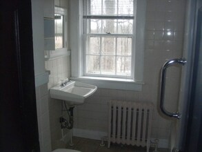 2619 Jefferson Park Cir in Charlottesville, VA - Foto de edificio - Building Photo