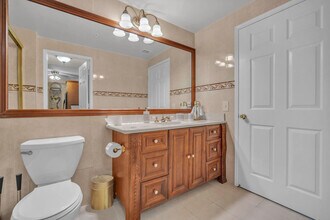 630 S Sapodilla Ave in West Palm Beach, FL - Building Photo - Building Photo