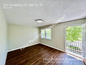 305 Chambers St in Rossville, GA - Foto de edificio - Building Photo
