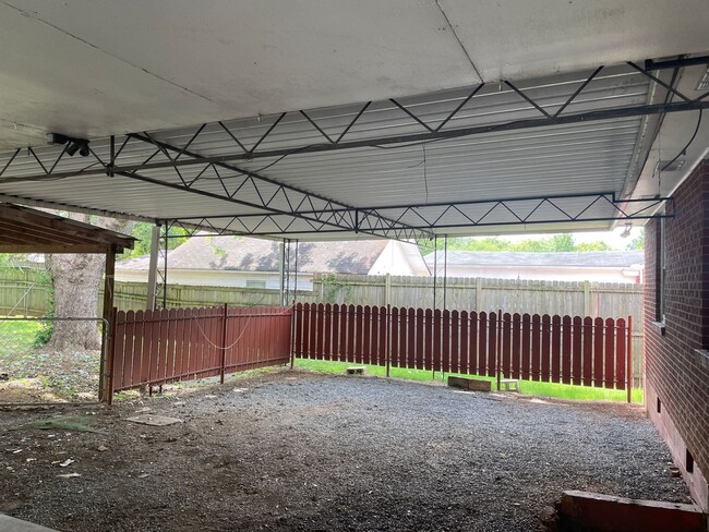 1007 Brookfield Dr in Murfreesboro, TN - Building Photo - Building Photo