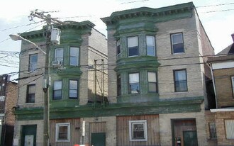 2004 New York Ave in Union City, NJ - Building Photo