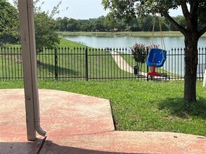 9074 Riverfalls Dr in Fort Worth, TX - Building Photo - Building Photo