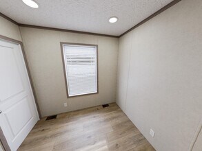 3938 King Edwards Ct in Portage, MI - Building Photo - Building Photo