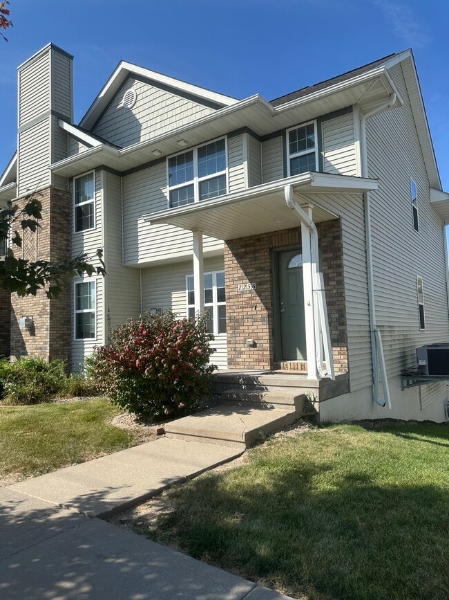 property at 1256 Nicholas Ln
