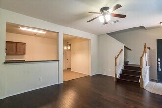 4074 Kyndra Cir in Richardson, TX - Foto de edificio - Building Photo