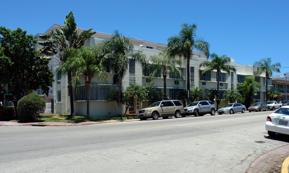 531 16th St in Miami Beach, FL - Building Photo