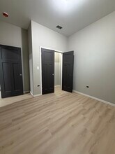 22 N Pulaski Rd in Chicago, IL - Building Photo - Building Photo