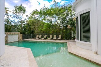 1412 Hemingway Pl in Naples, FL - Building Photo - Building Photo