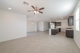 11050 W Marguerite Ave in Tolleson, AZ - Building Photo - Building Photo