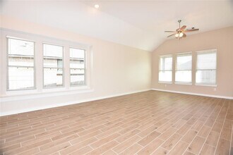538 Chestnut Reef Ct in Conroe, TX - Building Photo - Building Photo
