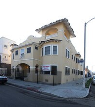 228 W 28th St in Los Angeles, CA - Building Photo - Building Photo