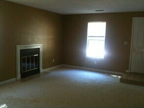 101 Autumn Leaf in Peachtree City, GA - Building Photo - Building Photo