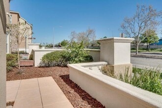 17455 Butterfield Blvd in Morgan Hill, CA - Building Photo - Building Photo