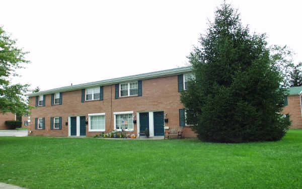 91-97 Timberhill Dr in Hamilton, OH - Foto de edificio