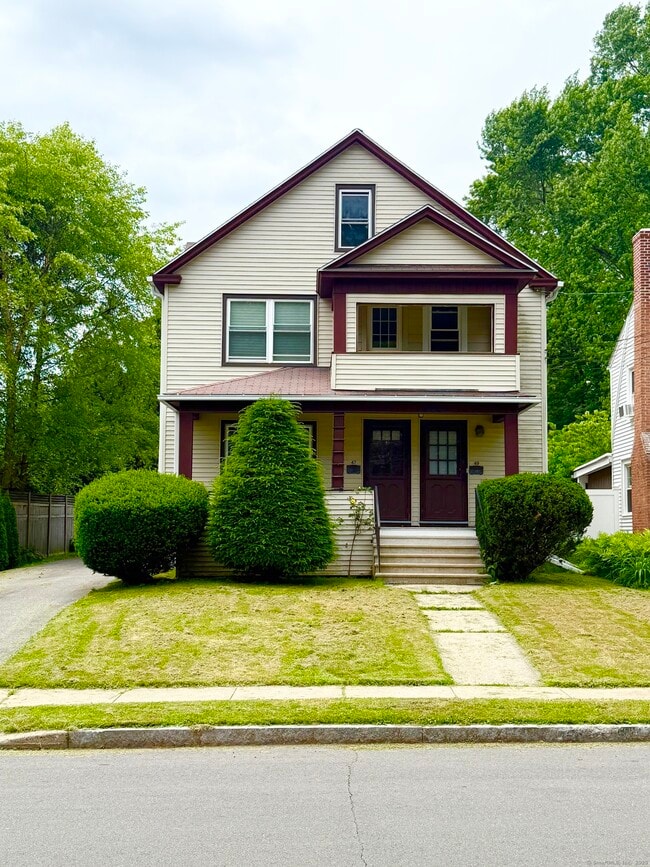 47 Argyle Ave