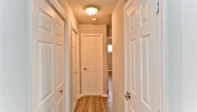 5005 D St SE in Washington, DC - Building Photo - Building Photo