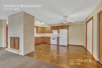 317 7th St N in Sartell, MN - Building Photo - Building Photo