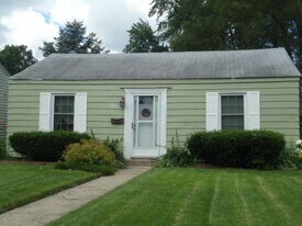 1657 N Adams St in South Bend, IN - Building Photo