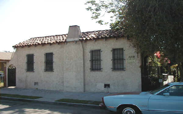 2232 Lime Ave in Long Beach, CA - Building Photo