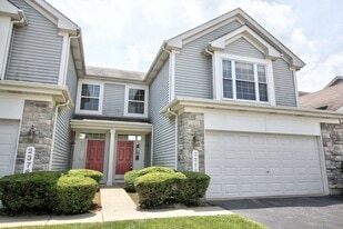 2378 Georgetown Cir in Aurora, IL - Building Photo