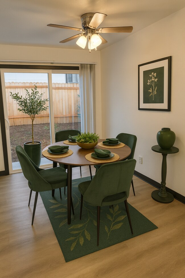 5965 SE 122nd Ave in Portland, OR - Building Photo - Building Photo