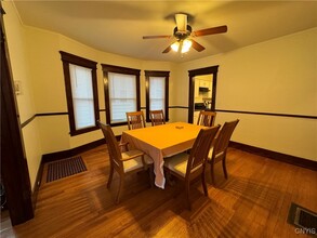 1036 Lancaster Ave in Syracuse, NY - Foto de edificio - Building Photo