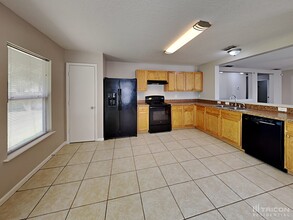 5662 Chirping Way W in Jacksonville, FL - Building Photo - Building Photo