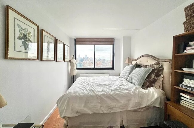 property at 376 Broadway