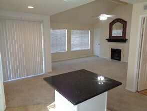 12400 Overbrook Ln in Houston, TX - Building Photo - Building Photo