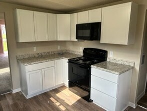 504 Hackley Ave in Des Moines, IA - Building Photo - Building Photo