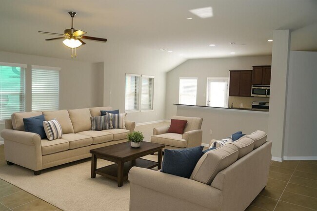 299 Clear Springs Hollow in Buda, TX - Building Photo - Building Photo