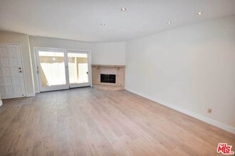 1128 15th St-Unit -5 in Santa Monica, CA - Building Photo - Building Photo