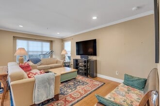 113 Ridge Dr in Pompton Lakes, NJ - Building Photo - Building Photo