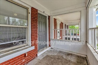 3224-3226 E 8th St in Kansas City, MO - Building Photo - Building Photo