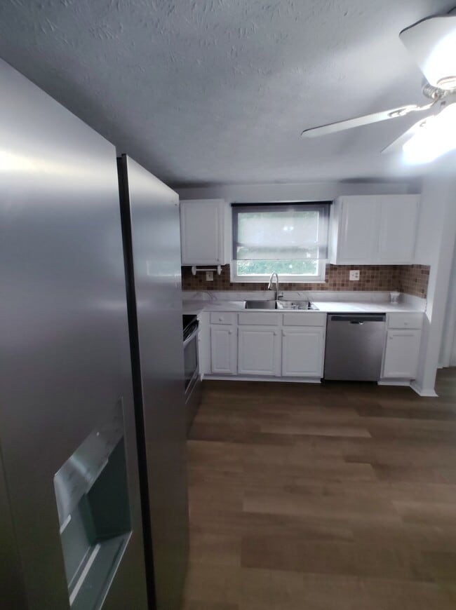 5811 Heming Ave in Springfield, VA - Building Photo - Building Photo