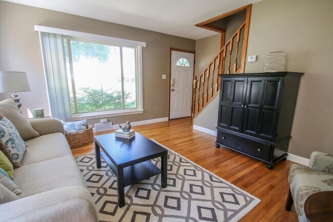 property at 602 N 115th St