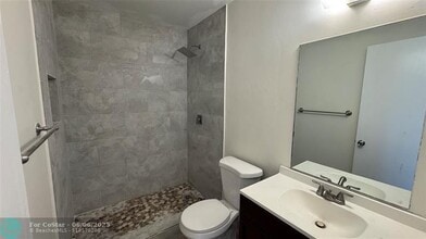 5150 NE 6th Ave in Fort Lauderdale, FL - Building Photo - Building Photo