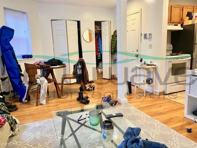 765 Tremont St-Unit -Apt 4 in Boston, MA - Foto de edificio - Building Photo
