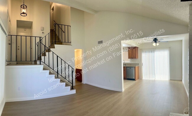 2442 S Nancy St in West Covina, CA - Foto de edificio - Building Photo